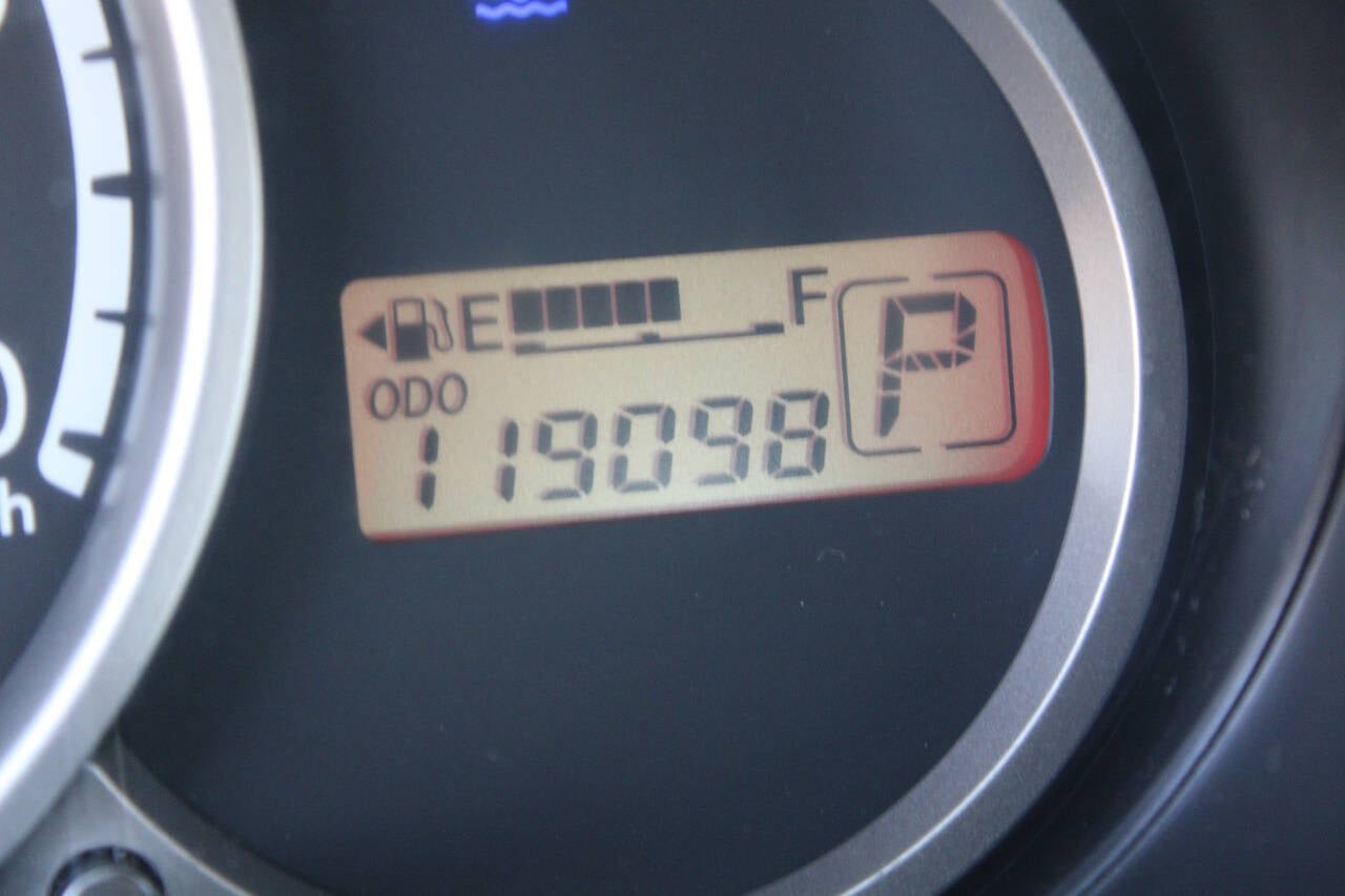 Used 2014 MAZDA MAZDA2 Sport image 16