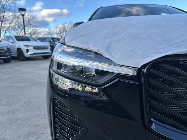 New 2026 Volvo XC60 B5 Plus w/ Protection Package Premier image 10