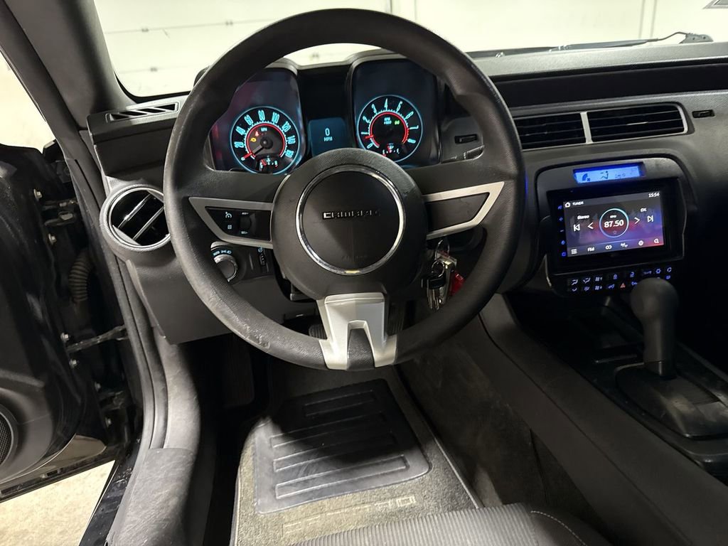 Used 2011 Chevrolet Camaro LT w/ RS Package RWD image 11