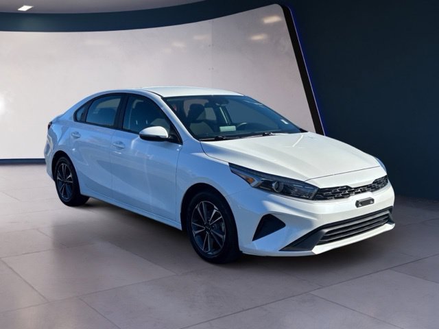 Certified 2023 Kia Forte LXS w/ LXS Technology Package FWD image 7
