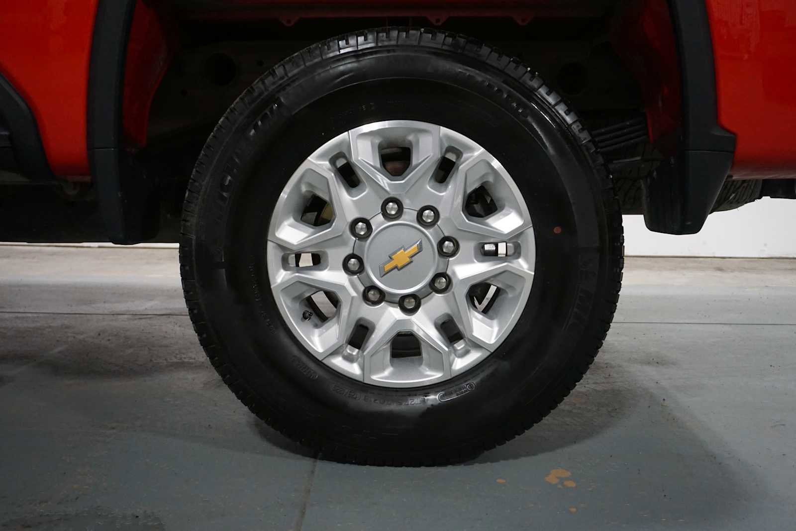 Certified 2024 Chevrolet Silverado 2500 LT w/ All Star Edition image 9