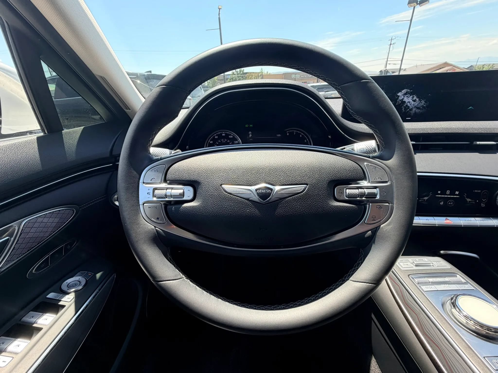 Used 2024 Genesis GV70 2.5T w/ Advanced Package AWD/4WD image 11