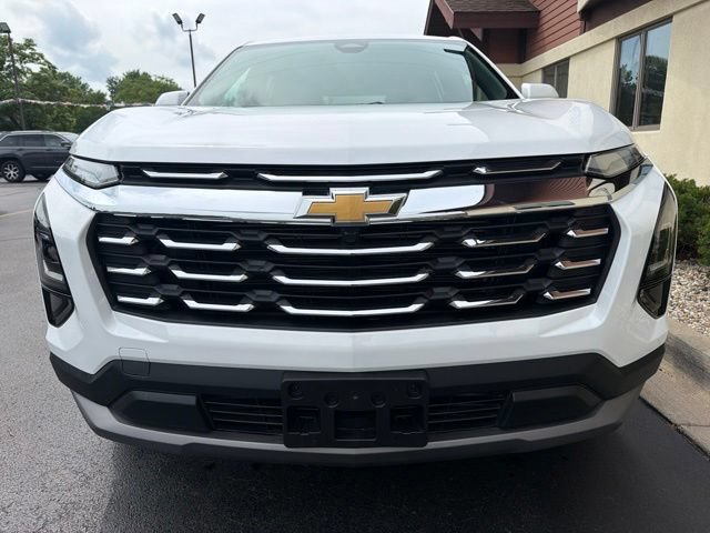 Used 2026 Chevrolet Equinox LT AWD/4WD image 15