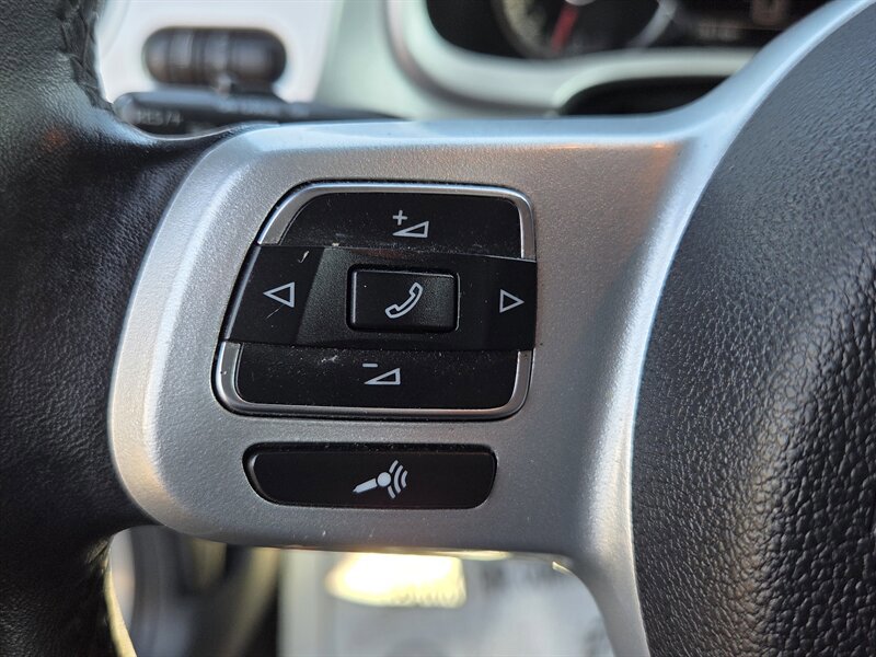 Used 2014 Volkswagen Beetle 2.5 image 19