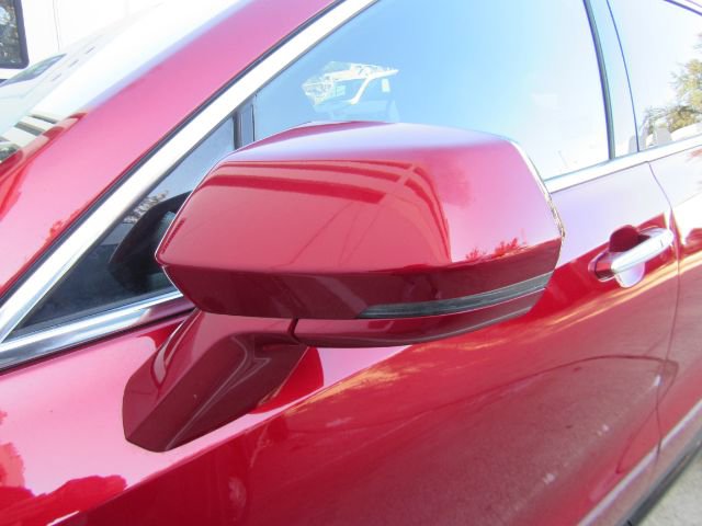 Used 2024 Cadillac XT4 Premium Luxury image 17