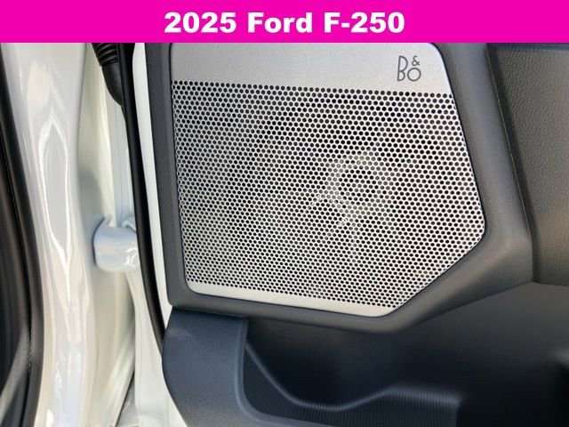 New 2025 Ford F250 Lariat w/ Lariat Ultimate Package image 17
