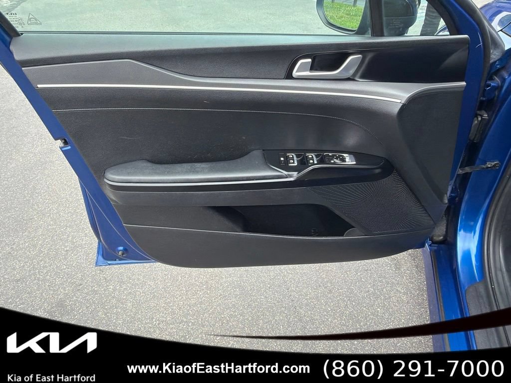 Used 2022 Kia K5 GT-Line AWD/4WD image 26