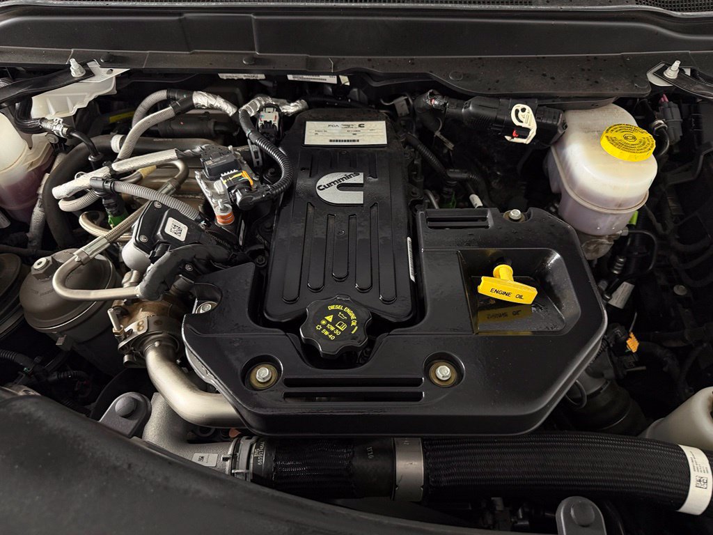 Used 2025 RAM 2500 Laramie w/ Night Edition AWD/4WD image 34