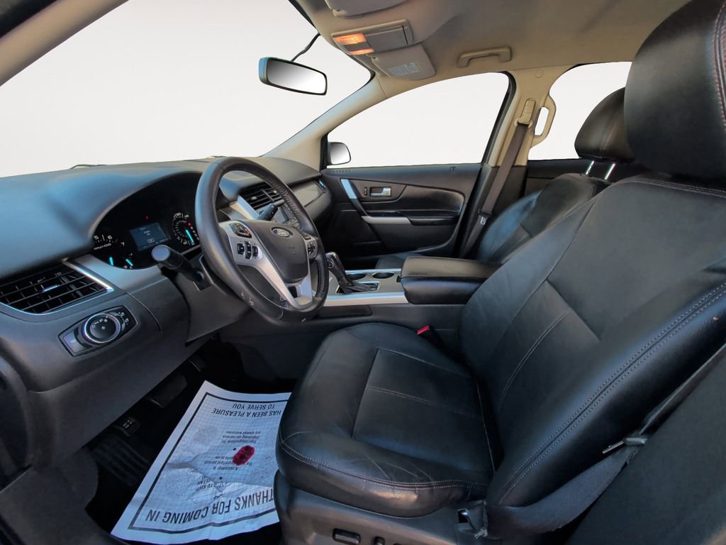 Used 2014 Ford Edge SEL w/ Equipment Group 204A AWD/4WD image 9