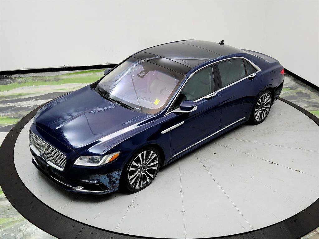 Used 2018 Lincoln Continental Reserve AWD/4WD image 31