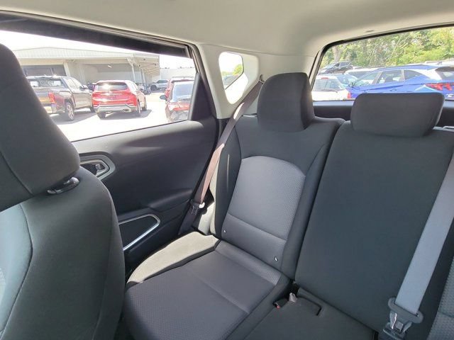 Used 2024 Kia Soul LX w/ Option Group 015 FWD image 4