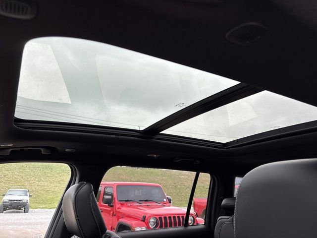 New 2026 Jeep Grand Cherokee L Limited AWD/4WD image 18