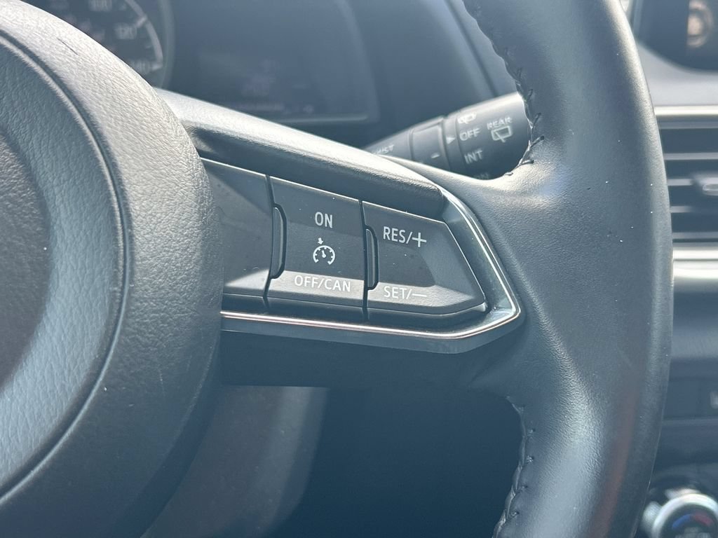 Used 2018 MAZDA MAZDA3 Touring FWD image 25