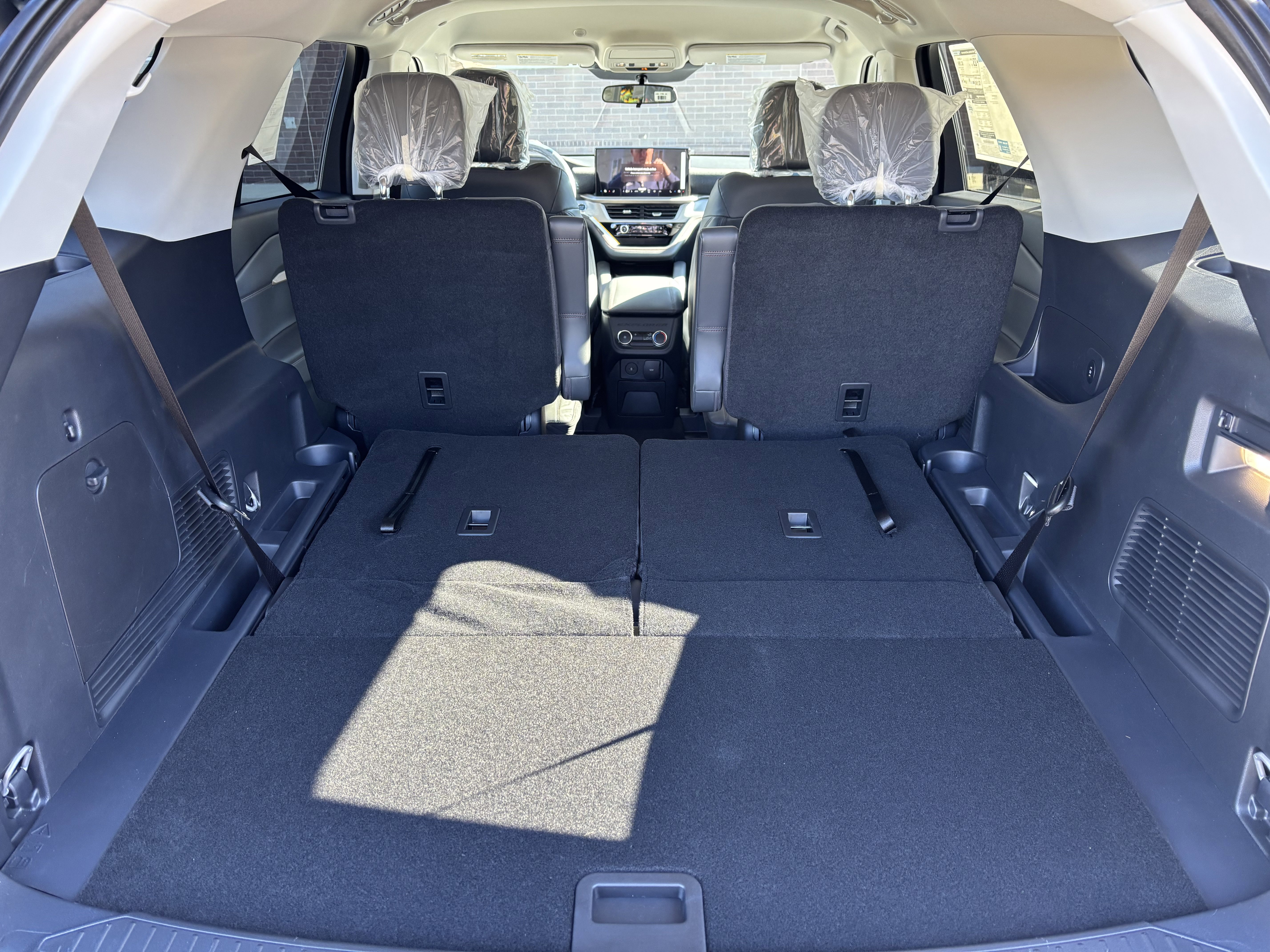 New 2026 Ford Explorer Active image 10