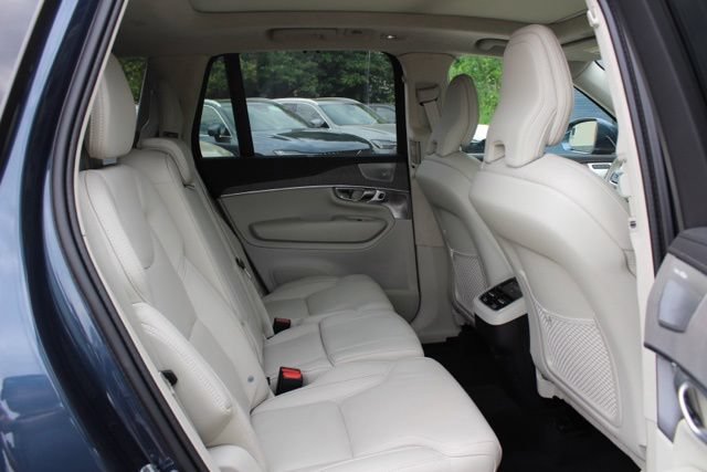 Used 2024 Volvo XC90 B6 Ultimate w/ Lounge Package AWD/4WD image 20