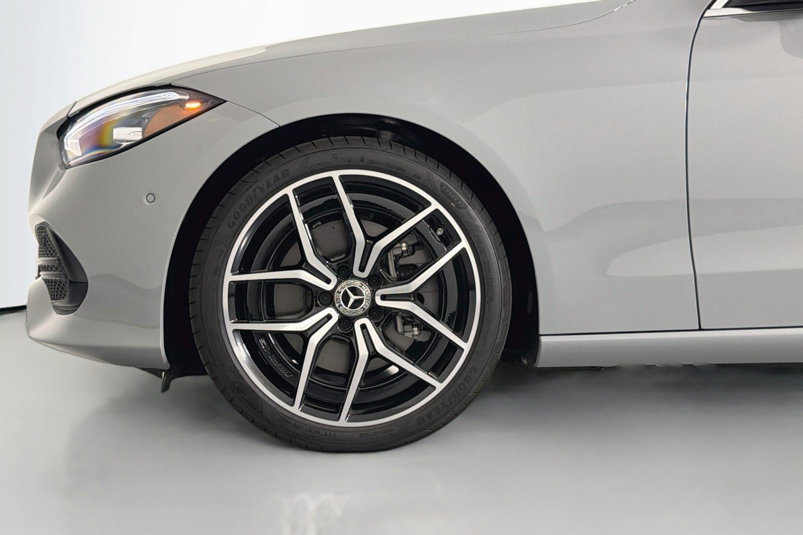 New 2026 Mercedes-Benz C 300 Sedan image 25