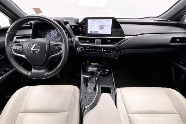 Used 2023 Lexus UX 250h FWD w/ Accessory Package (Z2) image 15