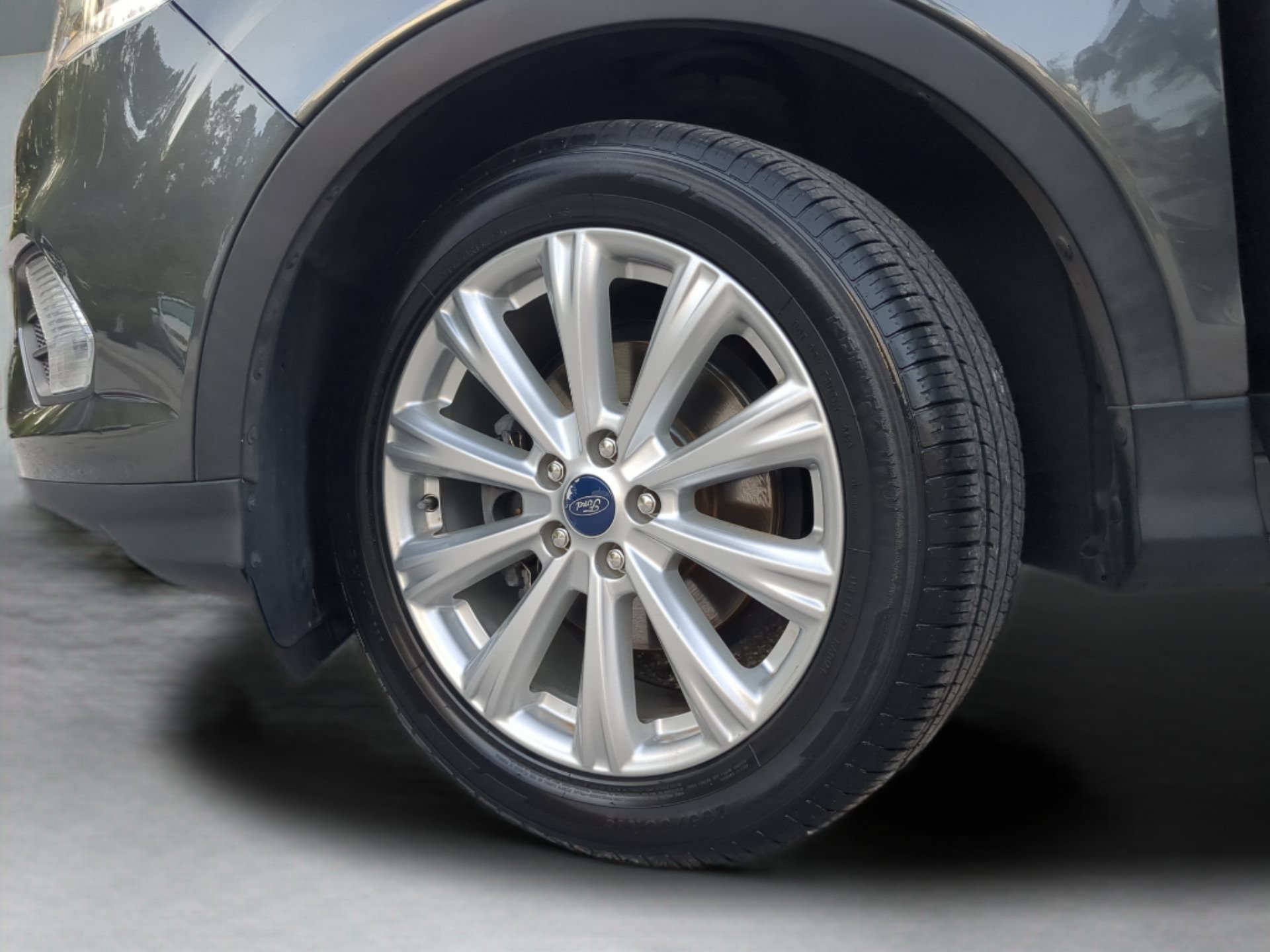 Certified 2019 Ford Escape SEL FWD image 71