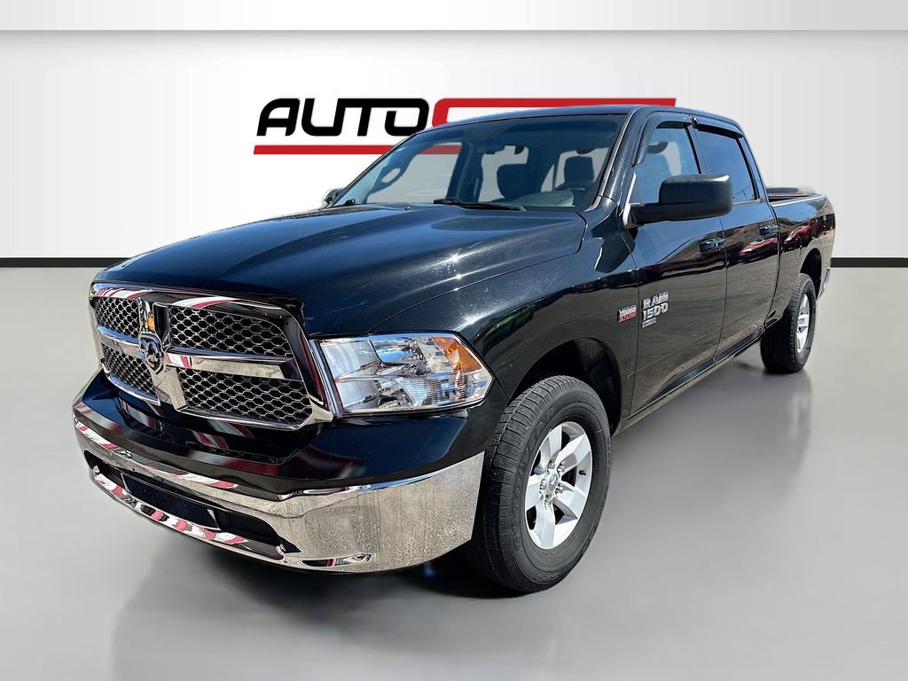 Used 2021 RAM 1500 Classic SLT image 3