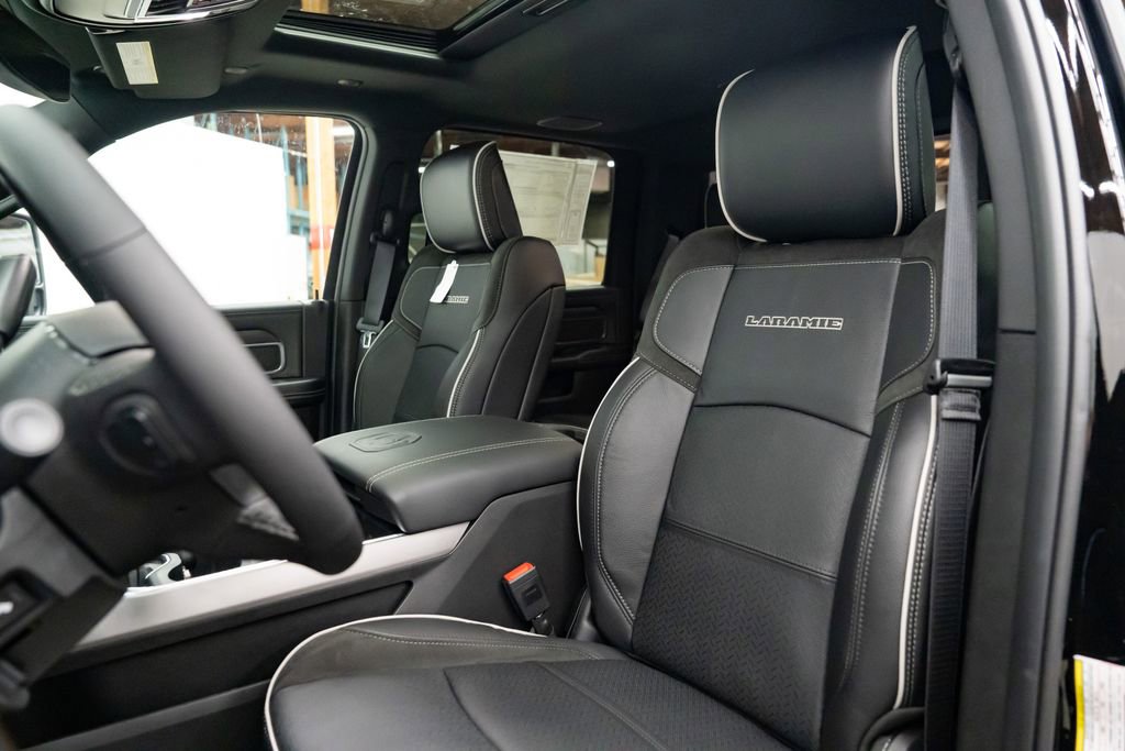 New 2026 RAM 2500 Laramie w/ Night Edition image 24