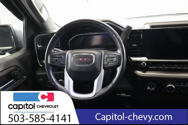 Used 2022 GMC Sierra 1500 SLT AWD/4WD image 34