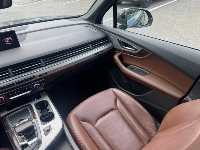 Used 2019 Audi Q7 2.0T Premium Plus AWD/4WD image 16