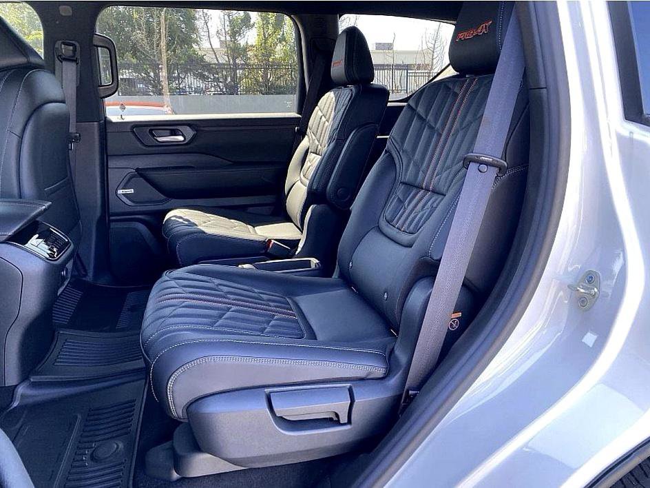 New 2026 Nissan Armada PRO-4X image 19