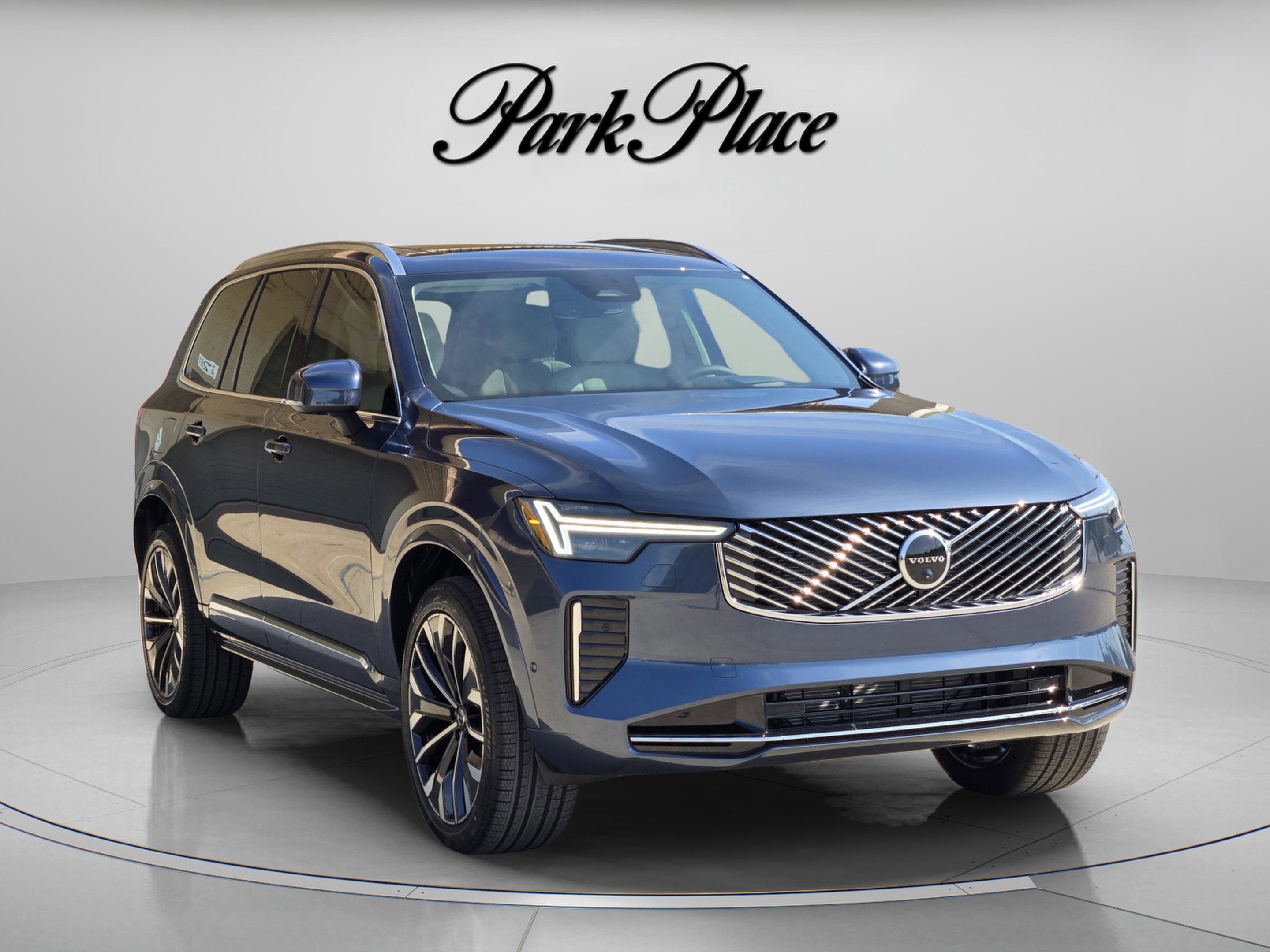 New 2026 Volvo XC90 B5 Ultra w/ Protection Package Premier AWD/4WD image 8