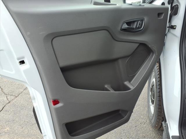 New 2025 Ford Transit 250 148 Medium Roof image 16
