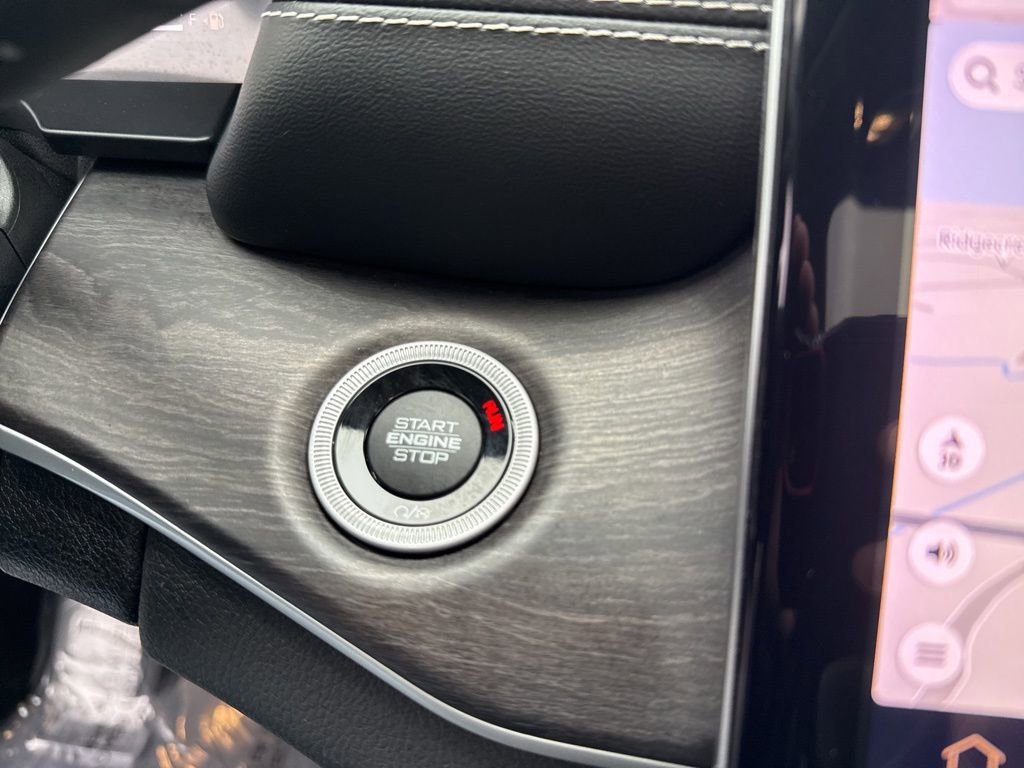 Certified 2023 Jeep Grand Cherokee L Limited image 16