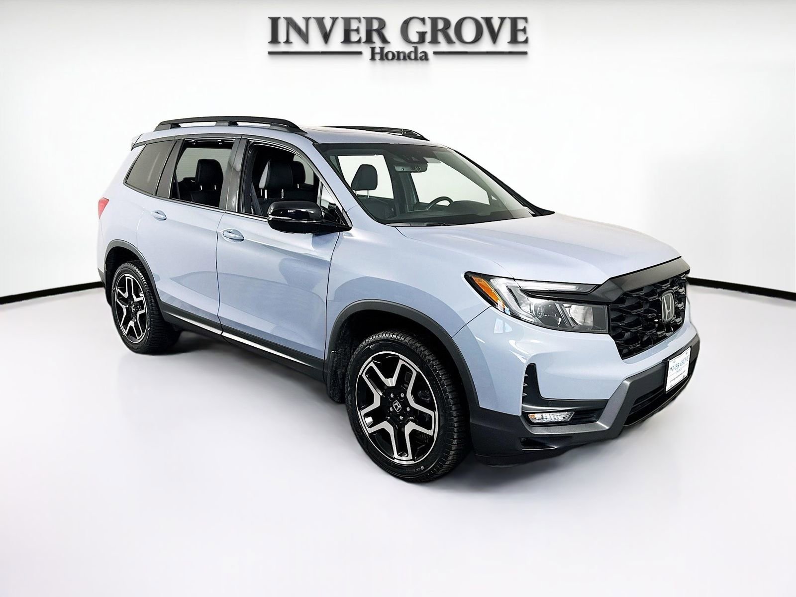 Used 2023 Honda Passport Elite image 3