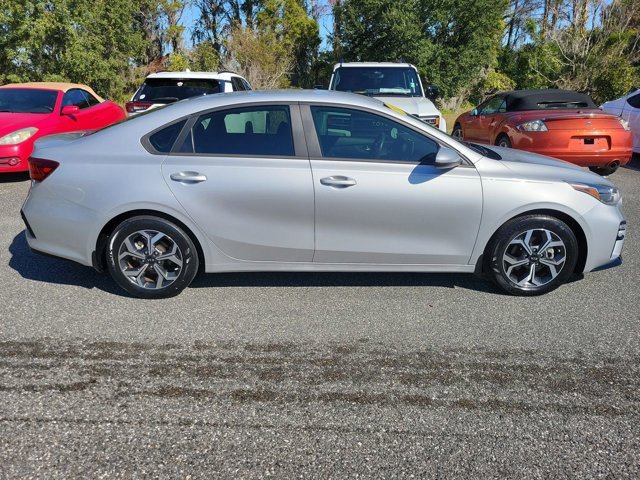 Used 2019 Kia Forte LXS image 9
