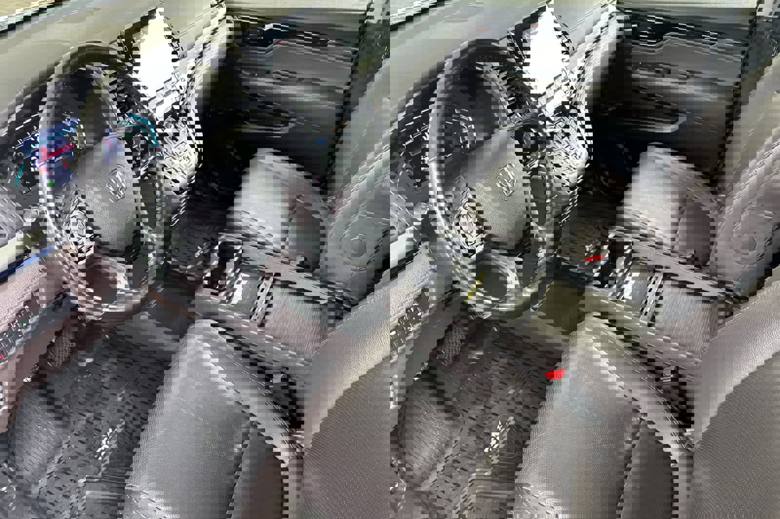 Used 2018 Honda Odyssey Elite image 11