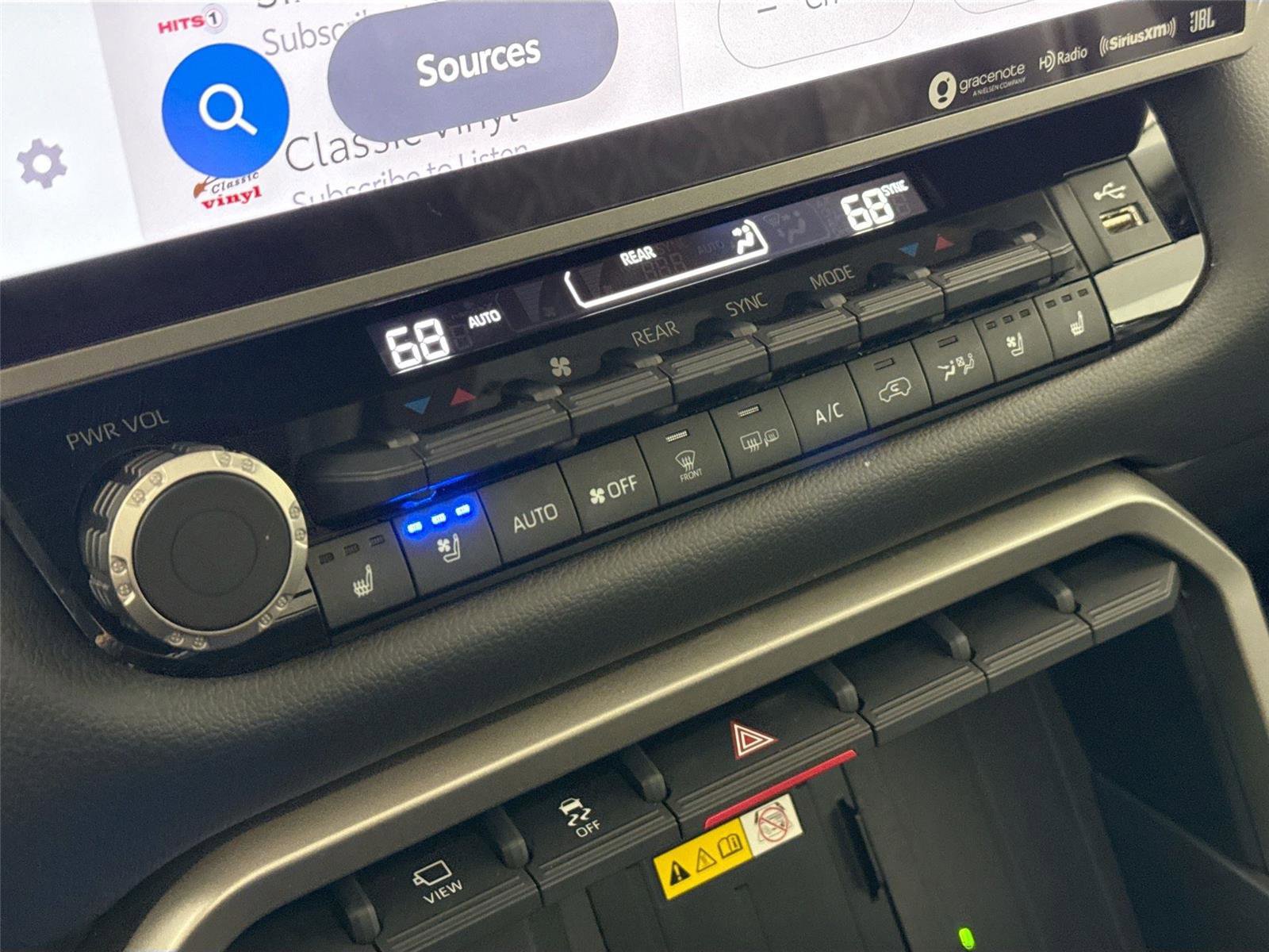 Certified 2024 Toyota Sequoia Limited image 28