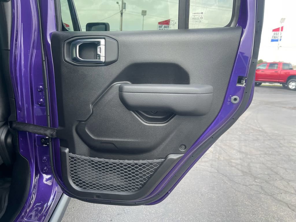 New 2026 Jeep Wrangler Unlimited Rubicon AWD/4WD image 12