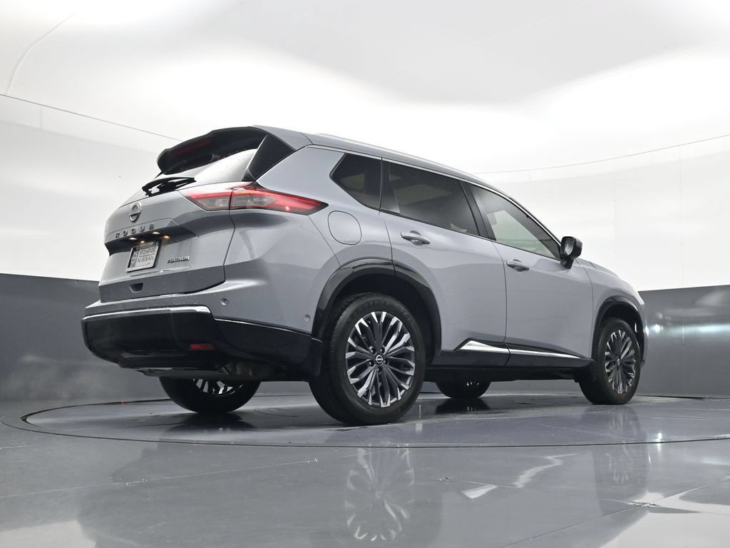 Used 2024 Nissan Rogue Platinum w/ Platinum Premium Package FWD image 22