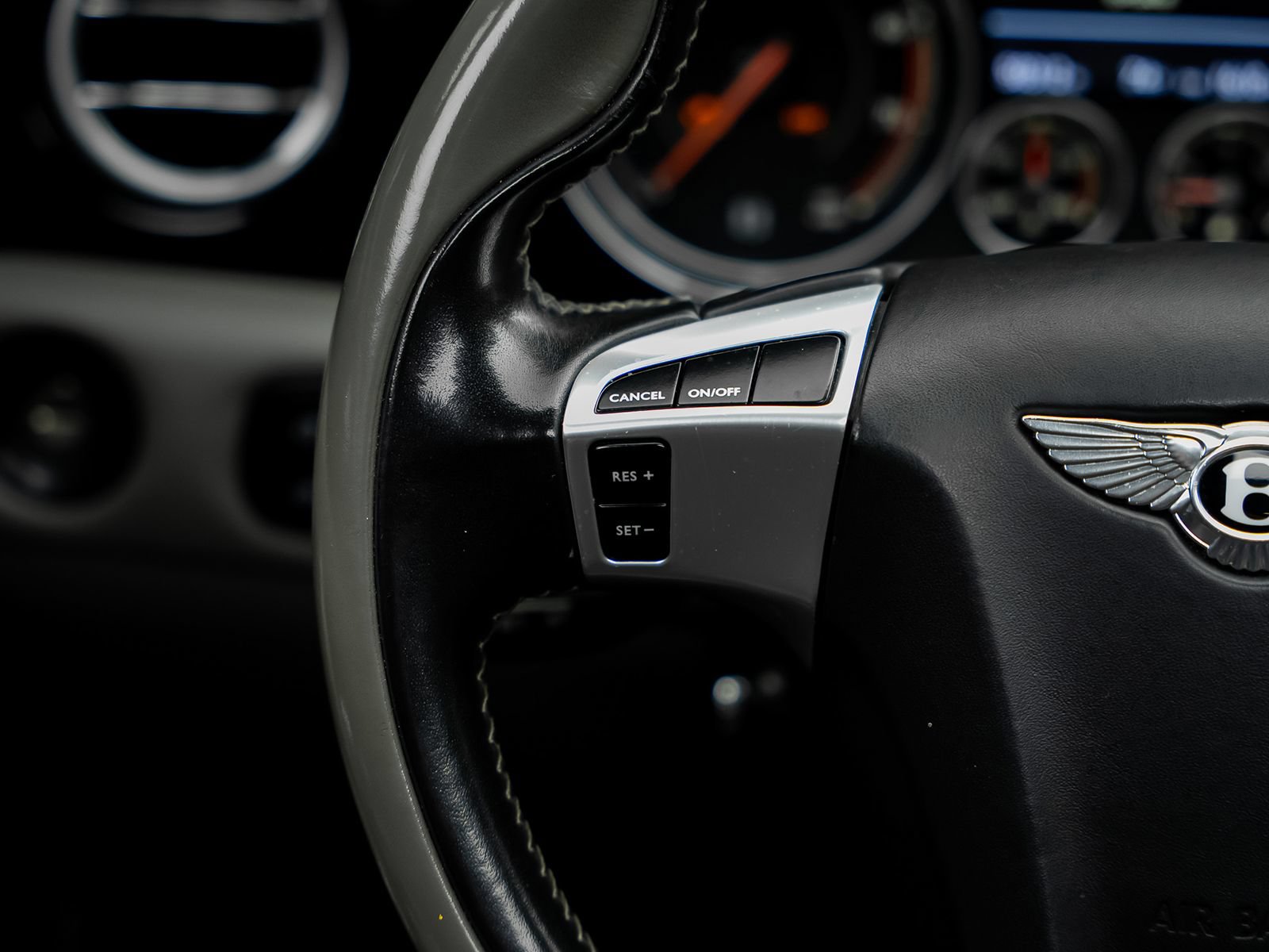 Used 2017 Bentley Flying Spur S V8 AWD/4WD image 44
