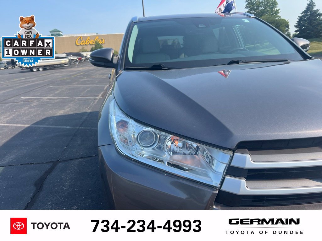 Used 2019 Toyota Highlander XLE AWD/4WD image 15