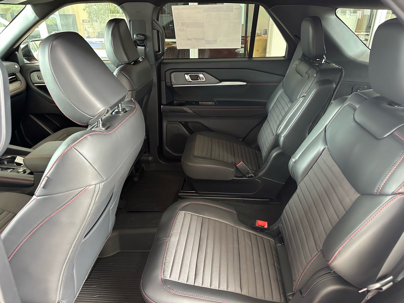 New 2026 Ford Explorer ST-Line w/ ST-Line Street Pack RWD image 22