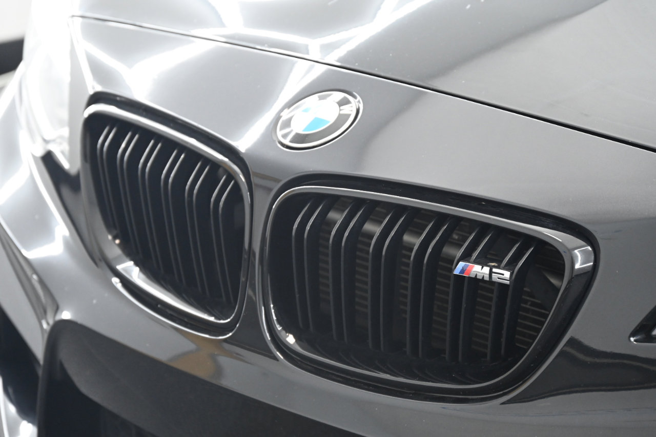 Used 2018 BMW M2 image 9