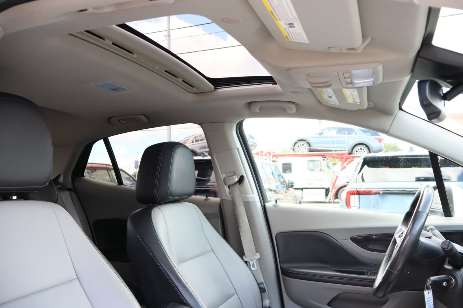 Used 2016 Buick Encore Leather w/ Experience Buick Package FWD image 35