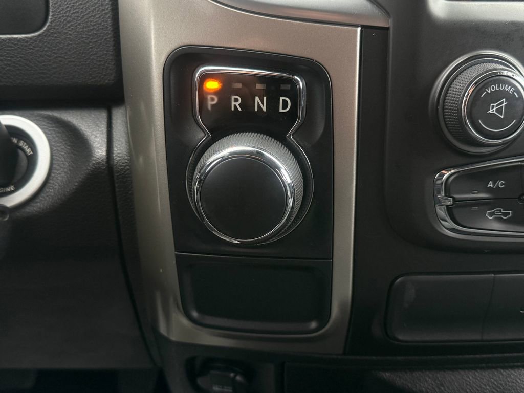 Used 2019 RAM 1500 Classic SLT image 26