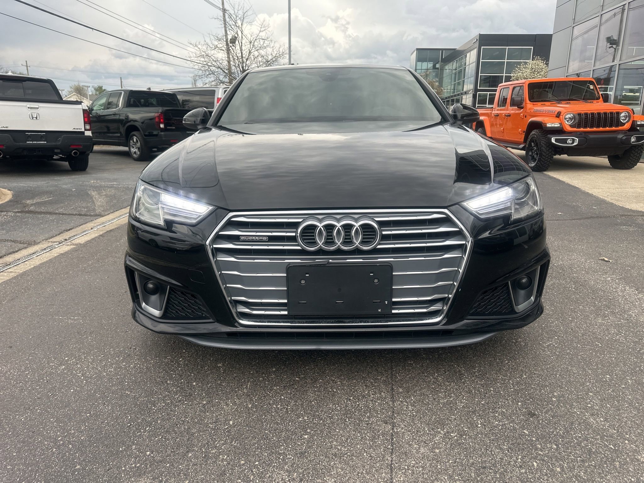 Used 2019 Audi A4 2.0T Premium w/ Convenience Package AWD/4WD image 11