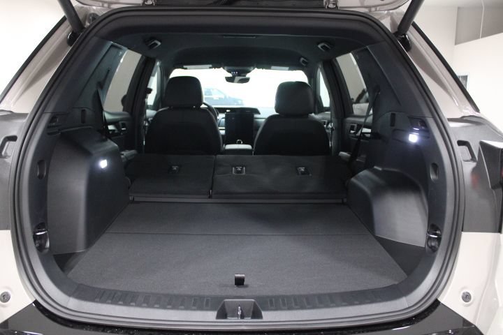 New 2026 GMC Terrain AT4 AWD/4WD image 14