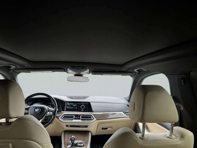 Used 2021 BMW X5 xDrive40i w/ Premium Package image 42