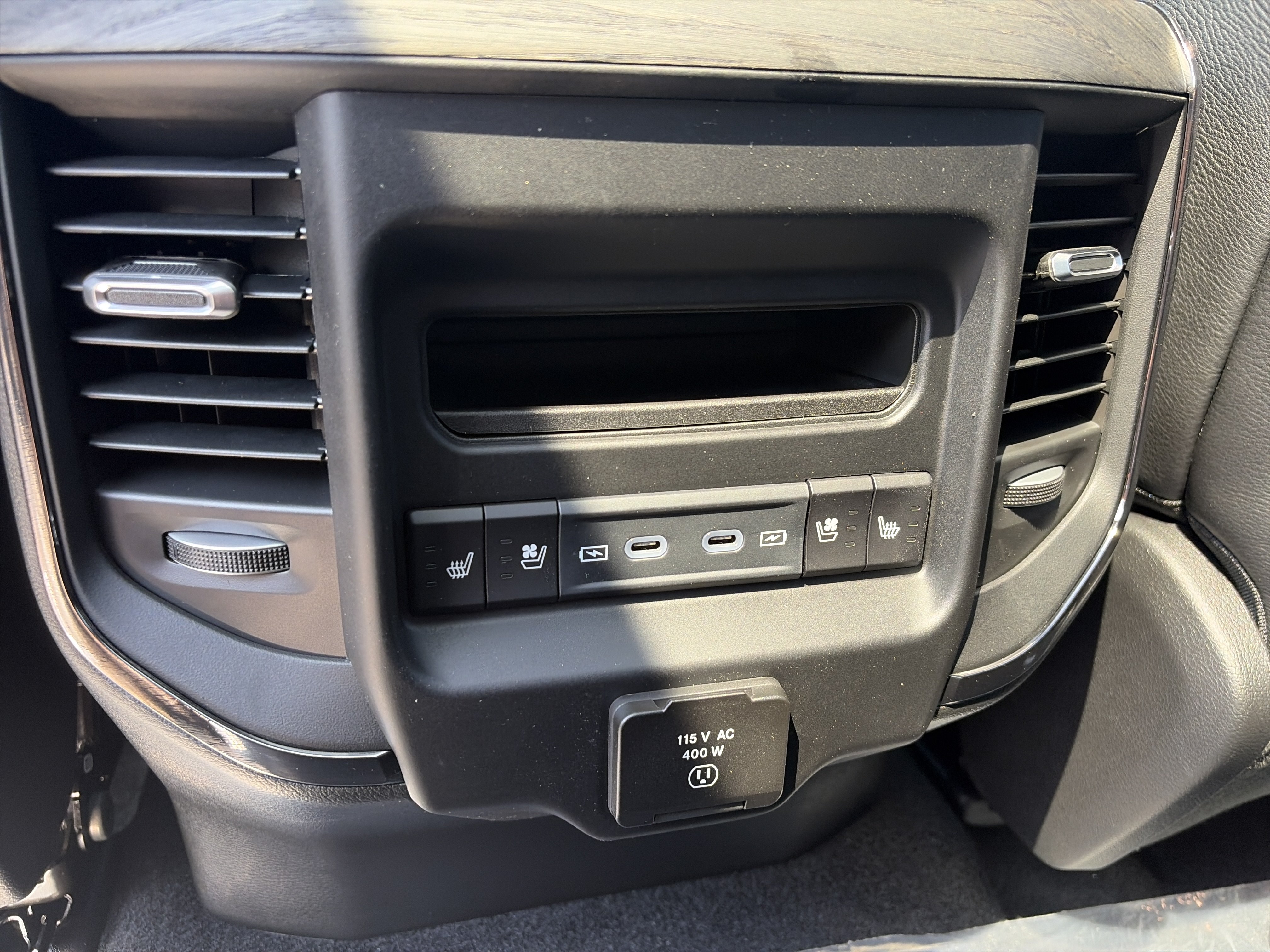 New 2026 RAM 1500 Limited AWD/4WD image 30