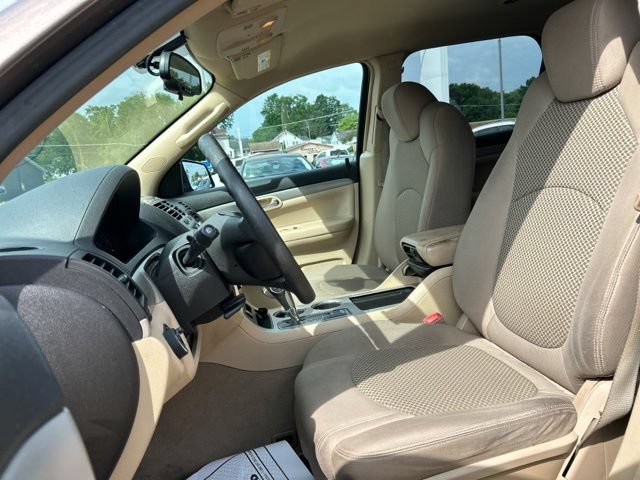 Used 2007 Saturn Outlook XE w/ Preferred Pkg FWD image 29