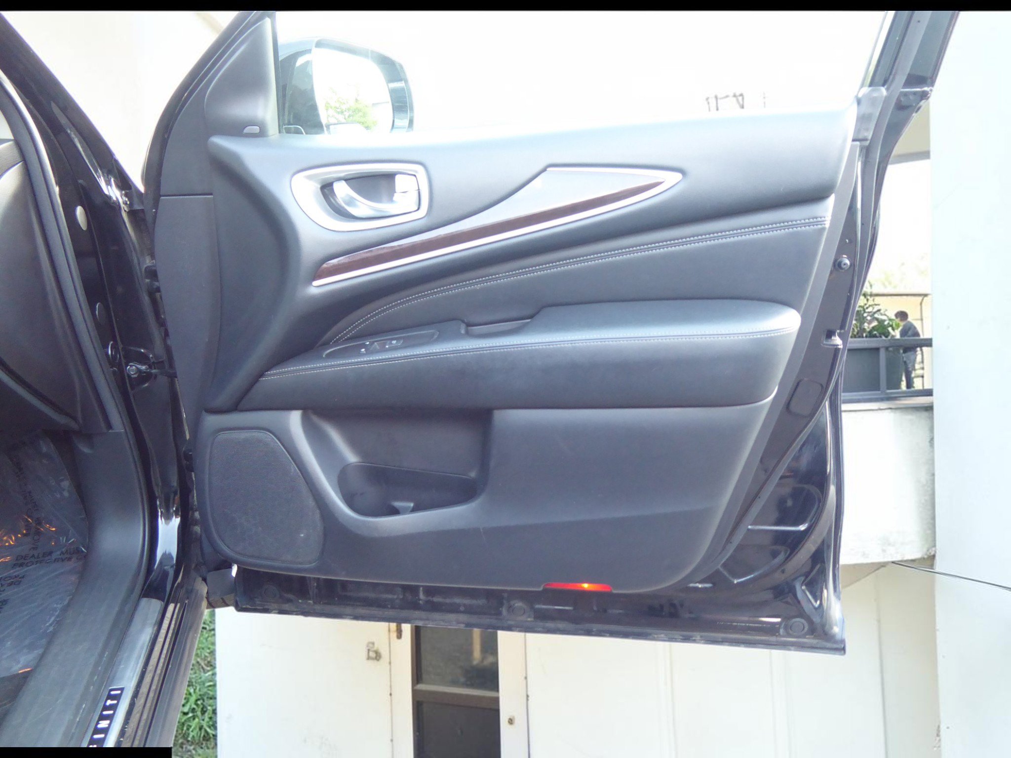 Used 2018 INFINITI QX60 Luxe w/ Premium Plus Package image 12