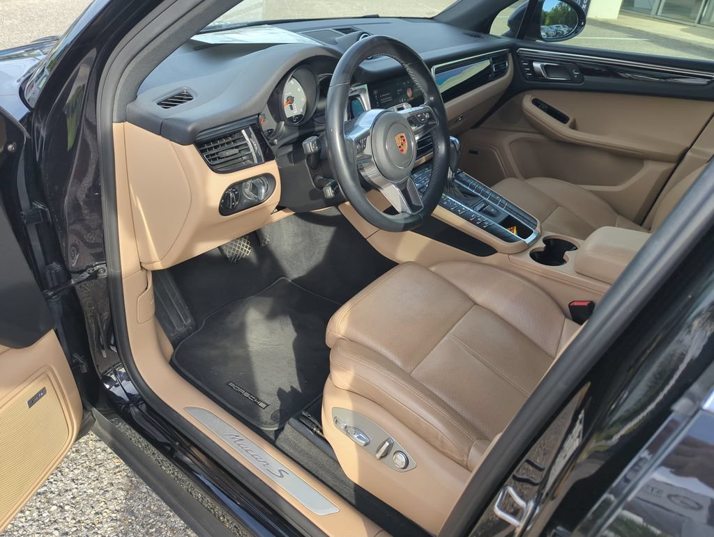 Used 2020 Porsche Macan S AWD/4WD image 11