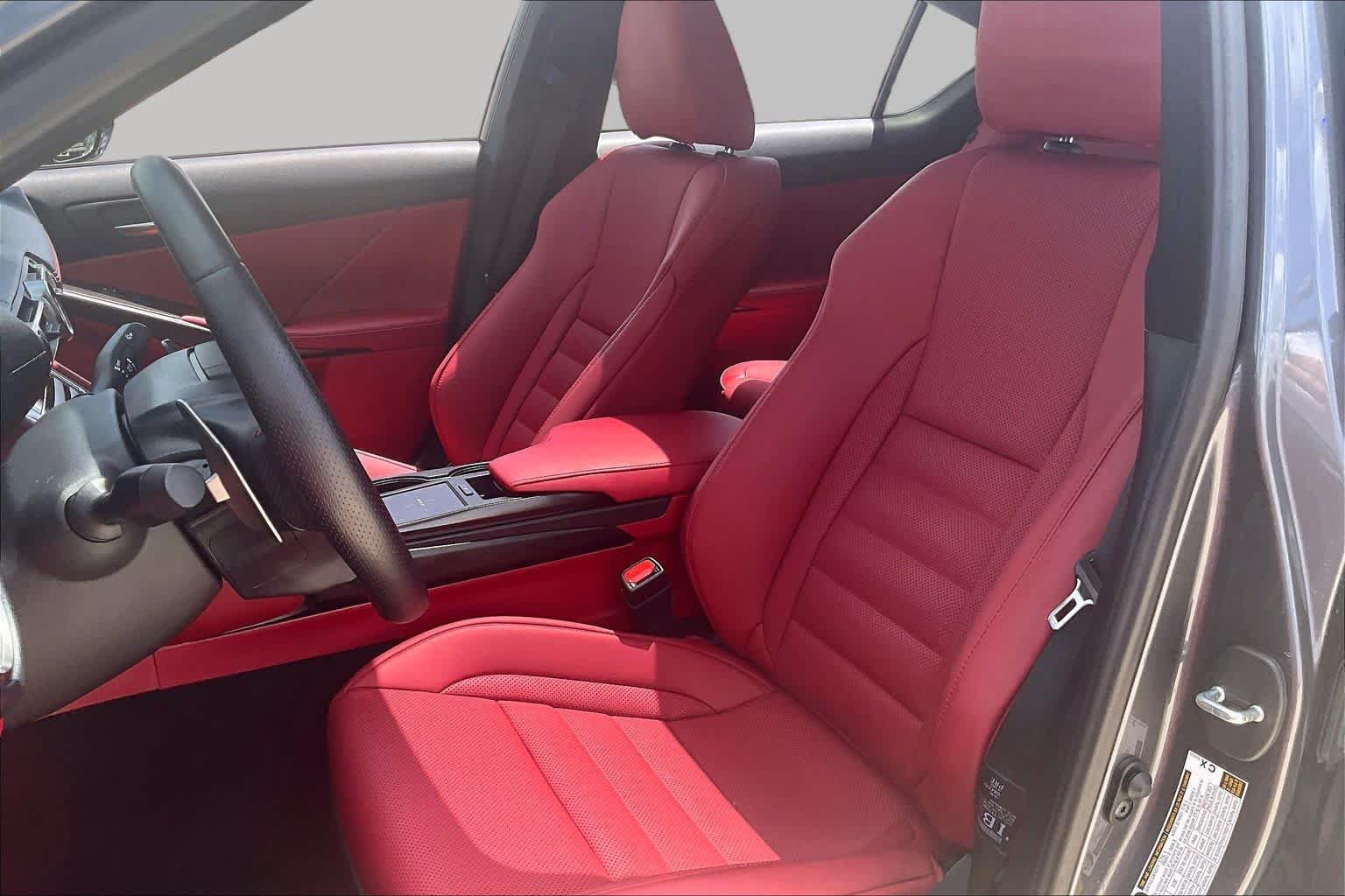 Used 2022 Lexus IS 350 F Sport w/ Navigation Package RWD image 7